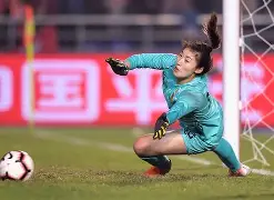 关于风云激荡：女子足球巅峰大战势必掀起风暴的信息